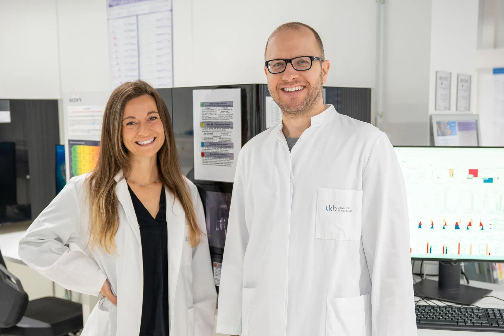 First author Luisa Bach and corresponding author Prof. Dirk Baumjohann - developed a new model that enables the targeted investigation of T follicular regulatory (Tfr) cells in the laboratory.