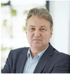 Oliver Brüstle